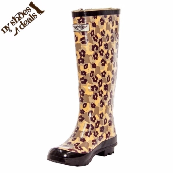 Women Rubber Rain Boots, Animal Camo Design Rainboots - Picture 1 of 4